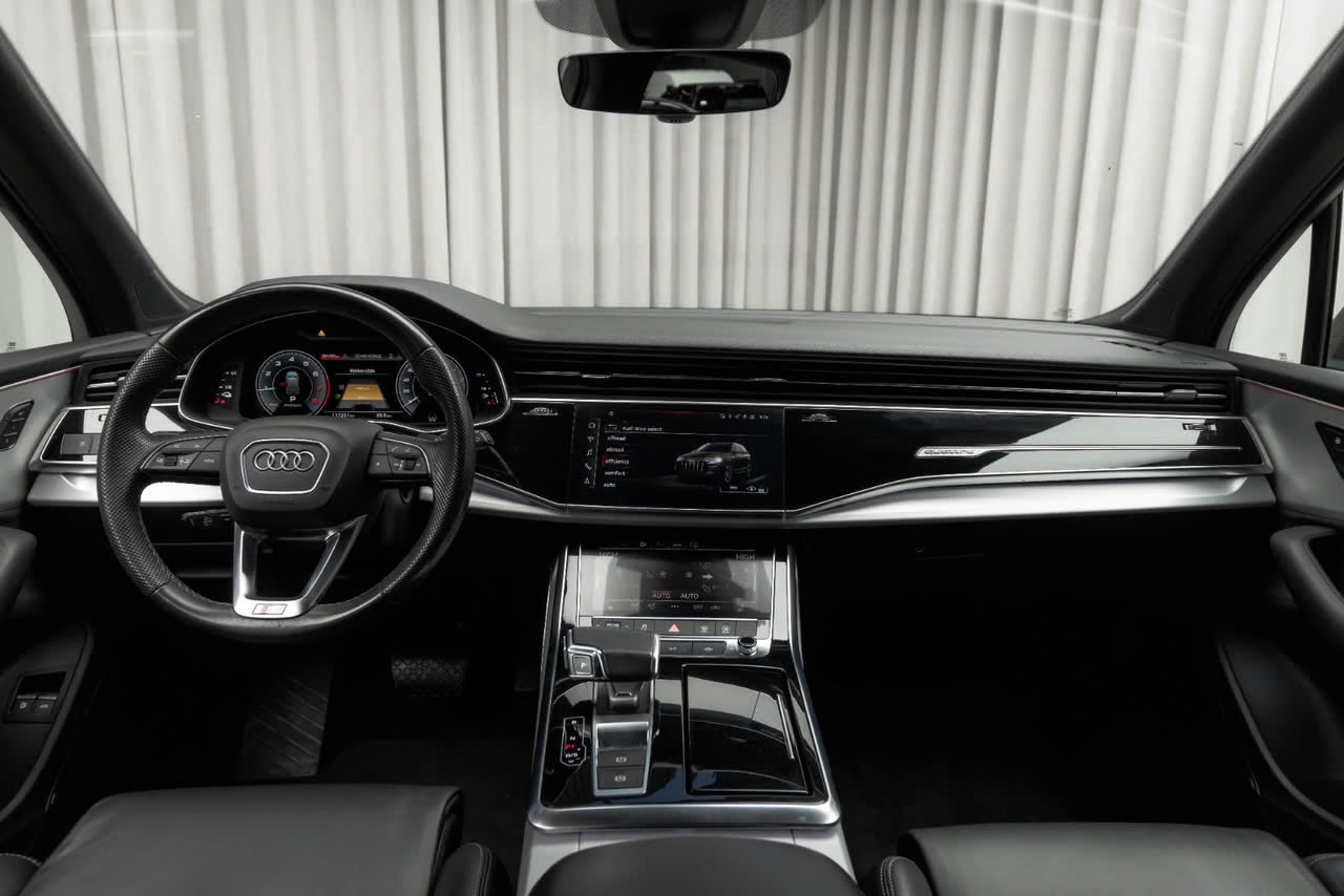 Audi Q7 60 TFSIe S-Line Black Optic 2021