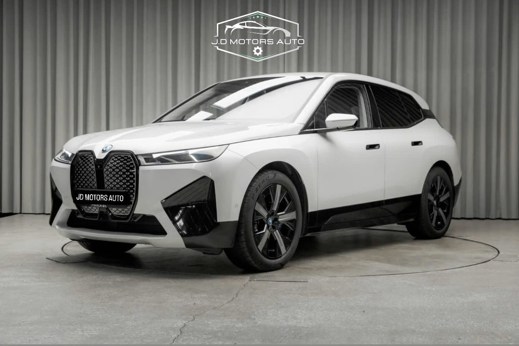 BMW iX xDrive 40 2022  Elétrico Premium