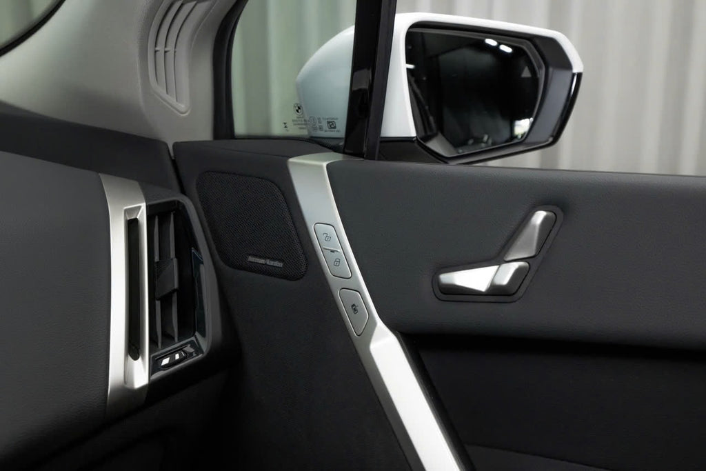 BMW iX xDrive 40 2022  Elétrico Premium