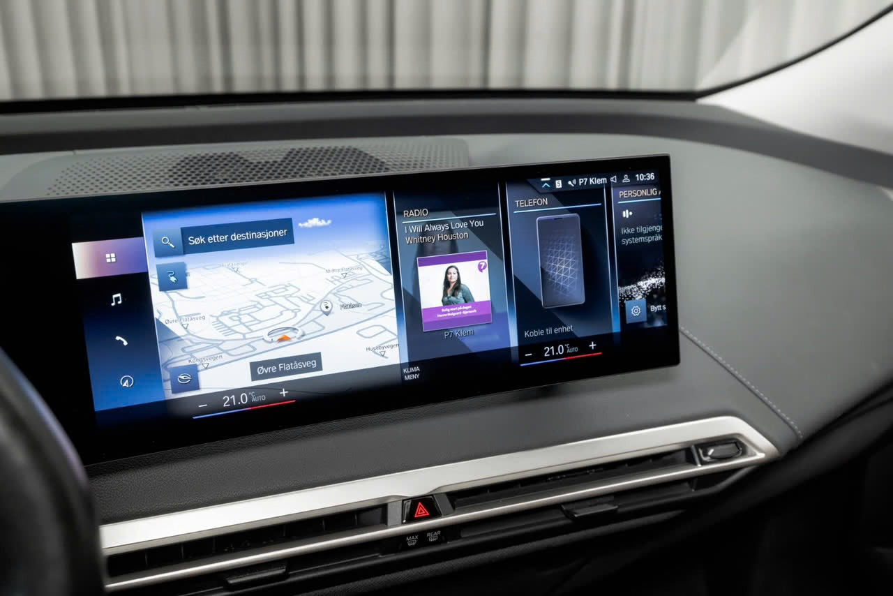 BMW iX xDrive 40 2022  Elétrico Premium